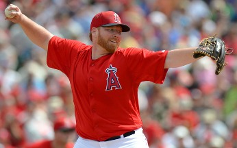 Ex-Knight Tommy Hanson Makes First Start for Angels.